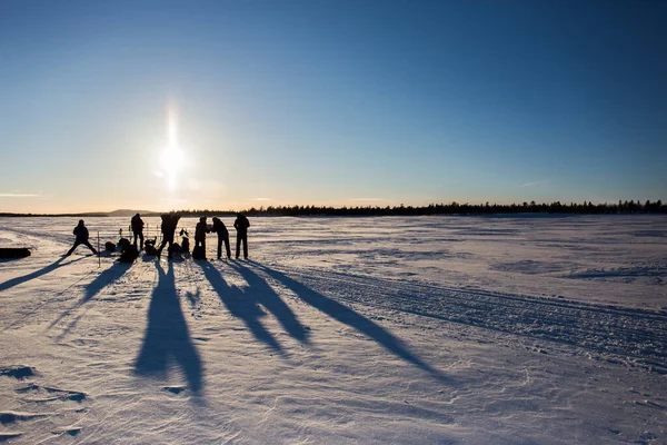 Síexpedíció Inari Lake Lappföld Finnország — Stock Fotó