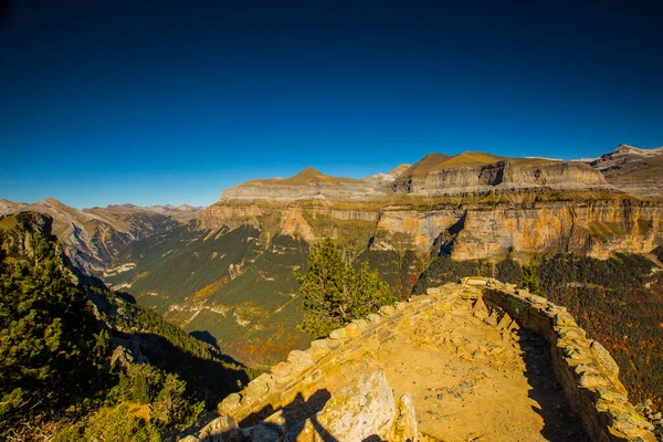 Herbstszene Ordesa Und Nationalpark Monte Perdido Spanien — Stockfoto