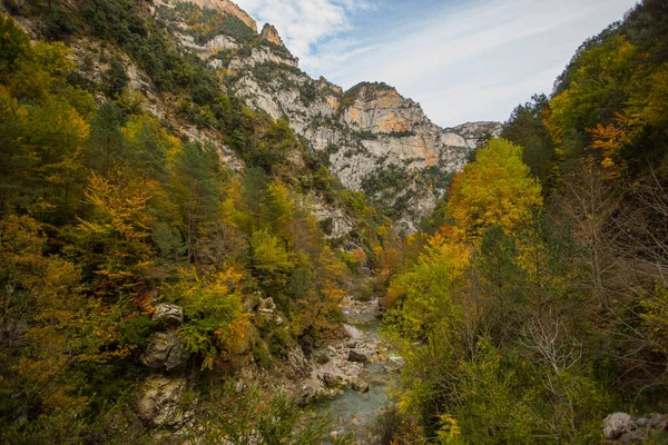 Scena Autunnale Nel Parco Nazionale Ordesa Monte Perdido Spagna — Foto Stock