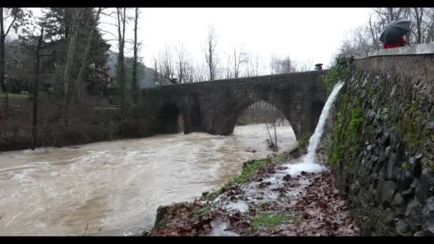 Inondazioni Nella Città Olot Garrotxa Girona Spagna Gennaio 2020 — Video Stock