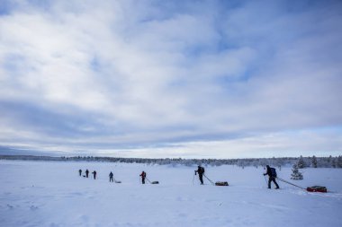 Nuorgam, Laponya, Finlandiya 'da kayak gezisi