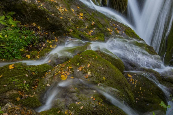 Scena Jesienna Parku Narodowym Ordesa Monte Perdido Hiszpania — Zdjęcie stockowe