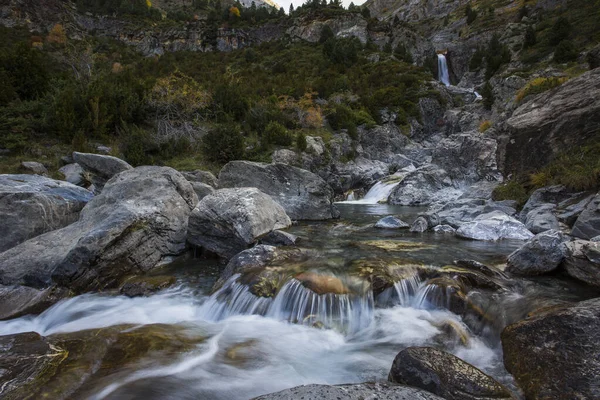 Осінній Пейзаж Національному Парку Ордеса Монте Пердідо Іспанія — стокове фото
