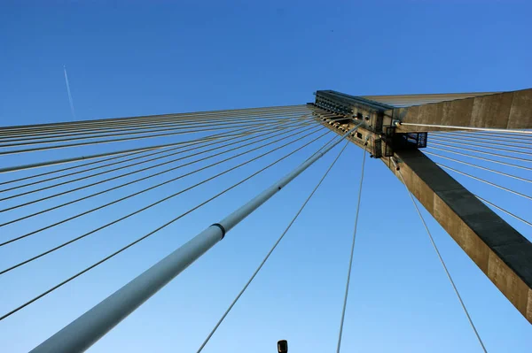 Pont Construction Pont Avec Pylônes Varsovie Ciel Bleu — Photo