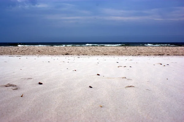 Polska Östersjön Vackra Blå Havet Vågor Ocean Horisont Sand Och — Stockfoto