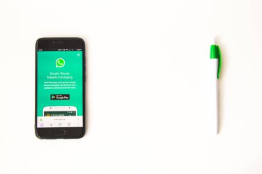 whatsapp ve kalem arasında bir seçim
