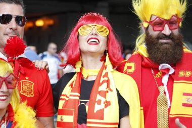 Moskova, 11 Haziran 2018, Ispanyol hayranları futbol oyunu gitmek
