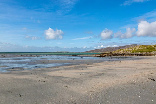 Güneşli Bir Günde Eriskay Adası Nda Kumlu Bir Sahil — Stok fotoğraf
