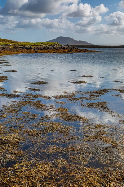 Loch Langass Sur Île Hébridienne North Uist Avec Des Reflets — Photo