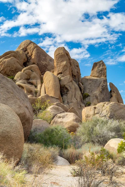 Sziklaformációk Joshua Tree Nemzeti Parkban Kaliforniában — Stock Fotó