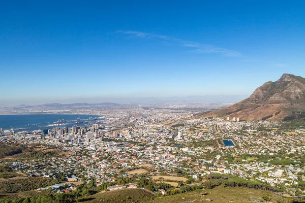 Cape Town 'a bakıyorum 