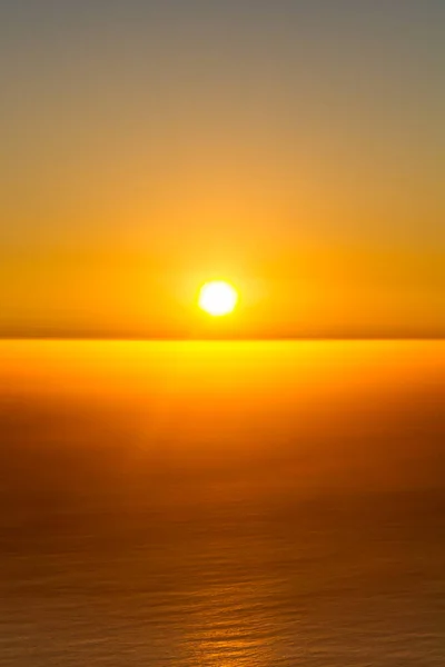 Dramatischer Sonnenuntergang Über Dem Ozean — Stockfoto