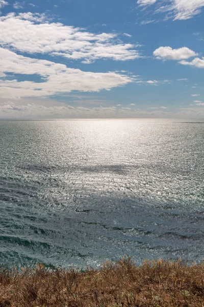 Wight Adası Ndaki Sahil Uçurumundan Denize Bakıyorum — Stok fotoğraf