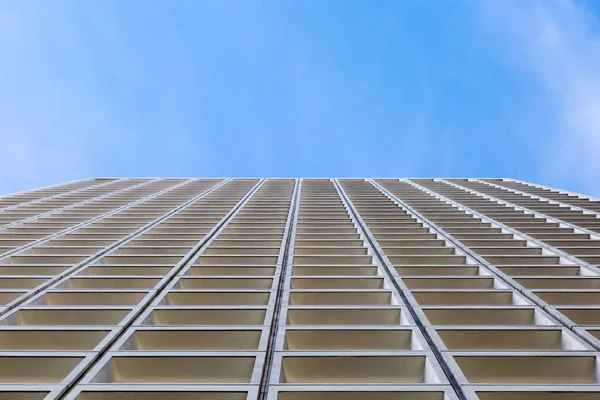 Blick Nach Oben Auf Ein Gebäude — Stockfoto