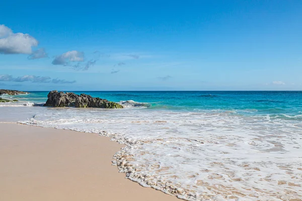 Idílica Playa Del Codo Isla Las Bermudas Día Soleado — Foto de Stock