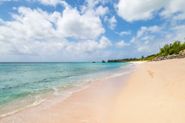Bermuda adasında bir Idyllic Plajı