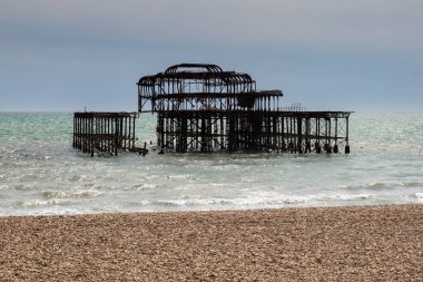 Eski Batı İskelesi, Brighton