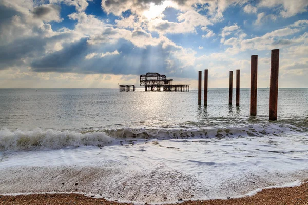 Zonlicht Schijnt West Pier Brighton Aan Sussex Kust — Stockfoto