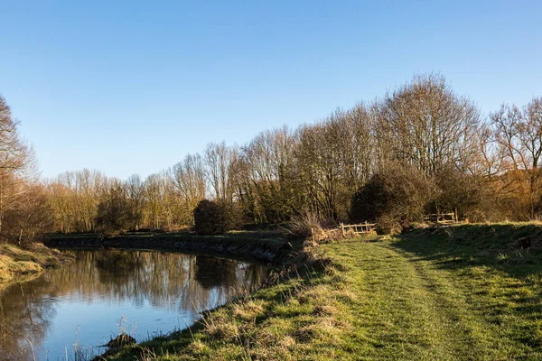 Een Pad Langs Rivier Ouse Sussex Een Zonnige Winters Dag — Stockfoto