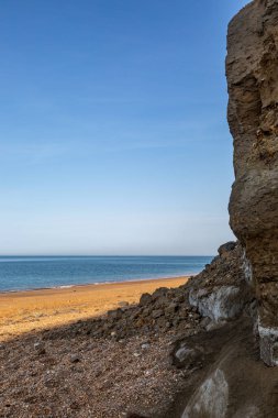 Wight Adası 'ndaki uçurumlar, Balina Chine Sahili.