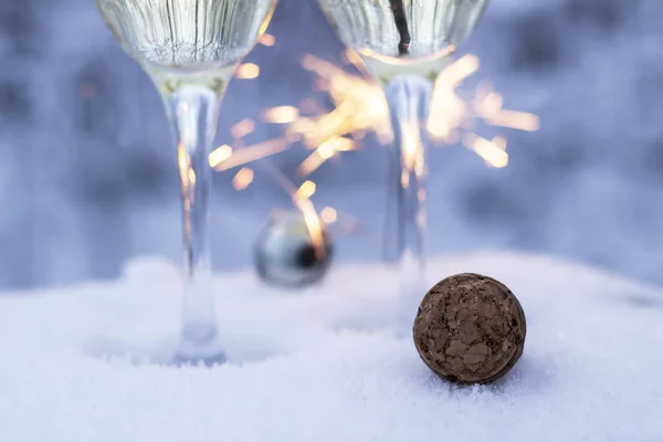 Келих Шампанського Зимовому Фоні — стокове фото