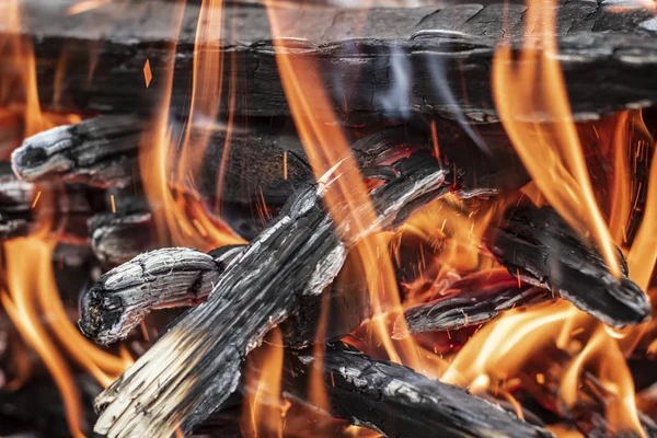 Fuego Leña Ardiente Primer Plano — Foto de Stock