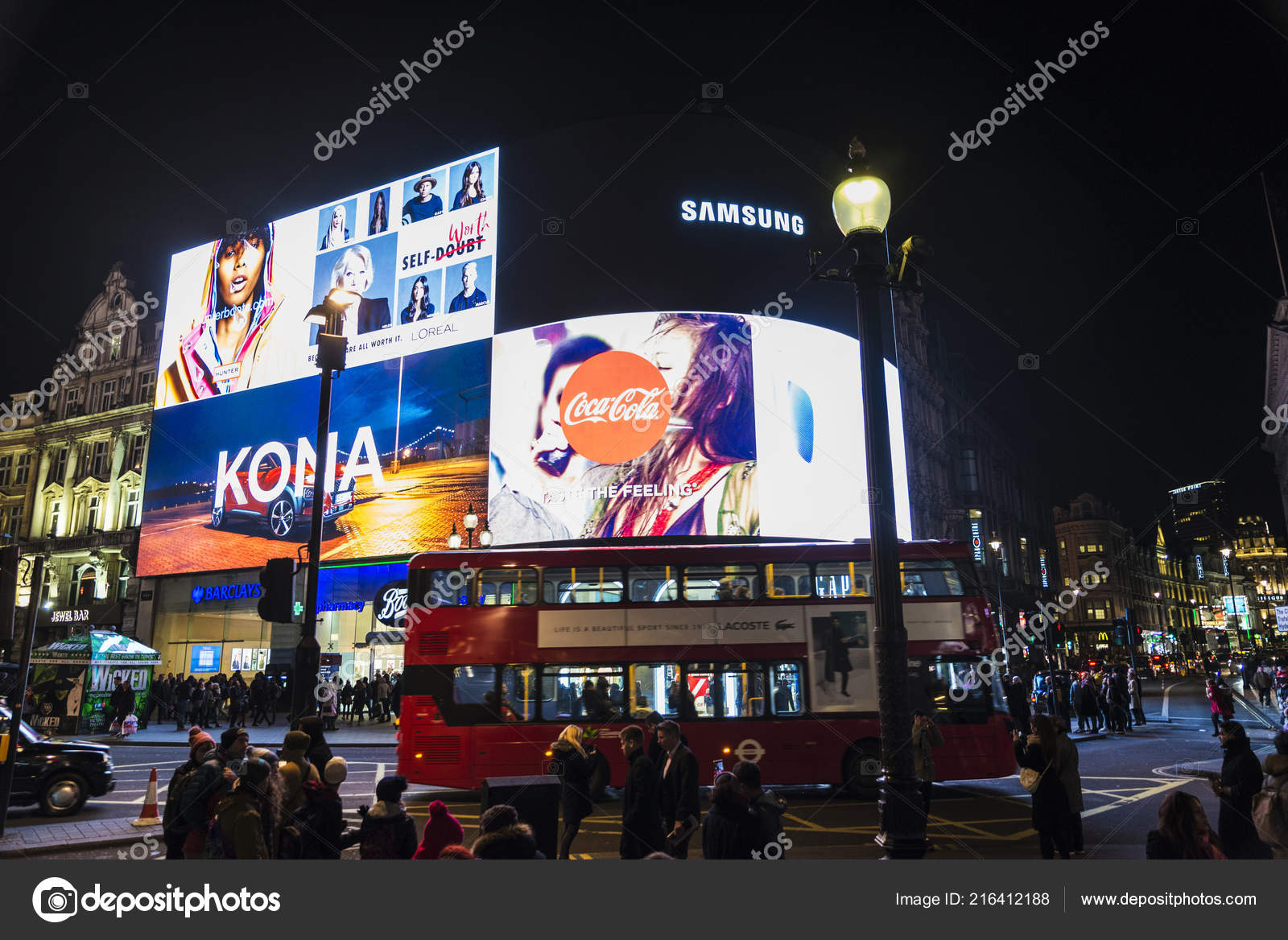 Bars Near Piccadilly Circus >> London United Kingdom January 2018 Piccadilly Circus Night Bars Near Piccadilly Circus >> London United Kingdom January 2018 Piccadilly Circus Night