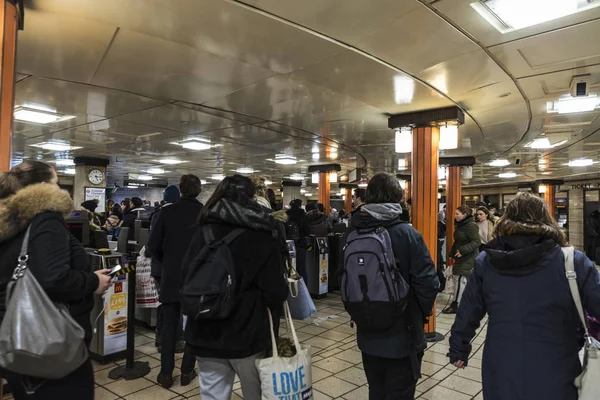 Londres Royaume Uni Janvier 2018 Tunnel Une Station Métro Avec — Photo