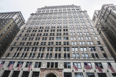 Manhattan New York City, Amerika Birleşik Devletleri içinde sekiz ABD bayraklı klasik gökdelenlerin cephe
