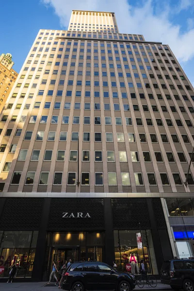 Nueva York Estados Unidos Julio 2018 Tienda Ropa Zara Fulton — Foto de Stock