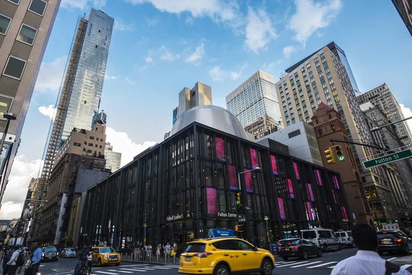 Nueva York Julio 2018 Fachada Del Fulton Center Centro Tránsito — Foto de Stock