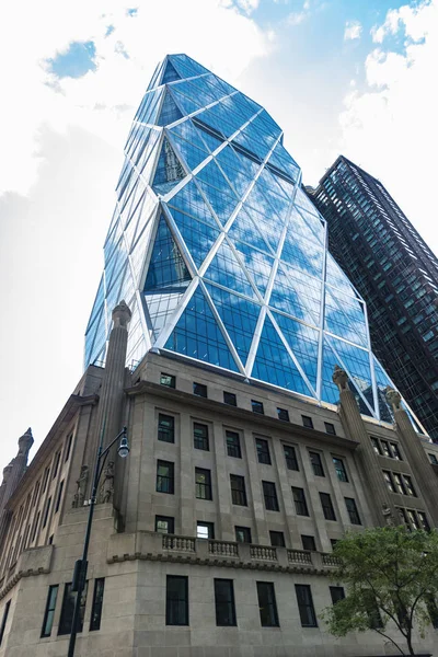 Hearst Tower en Manhattan, Nueva York, EE.UU. — Foto de Stock