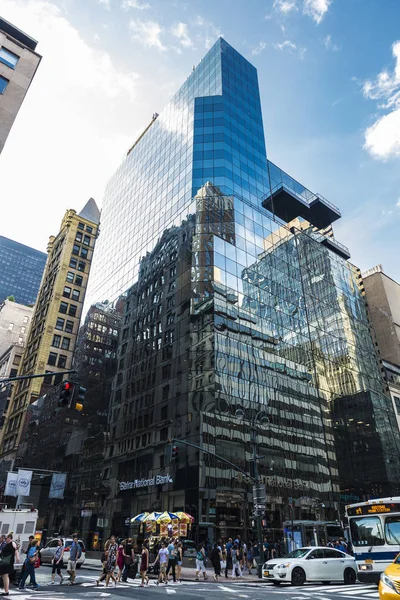 Safra National Bank of New York à Manhattan, New York, États-Unis — Photo