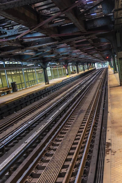 New York Citytunnel bana i Coney Island Beach, New York City, USA — Stockfoto