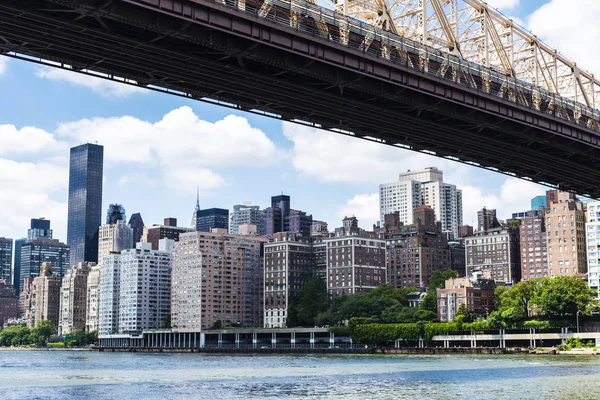 Ed Koch Queensboro Bridge in Manhattan, New York City, Verenigde Staten — Stockfoto
