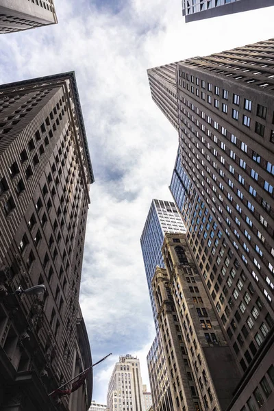 Gratte-ciel modernes à Manhattan, New York, États-Unis — Photo