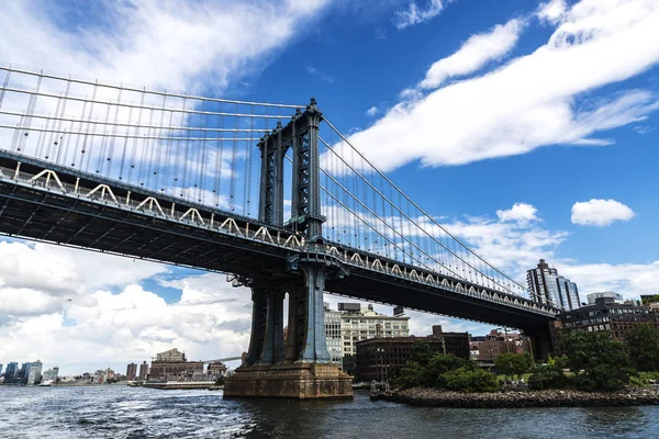 Manhattan Bridge in New York City, USA — Stock Photo, Image