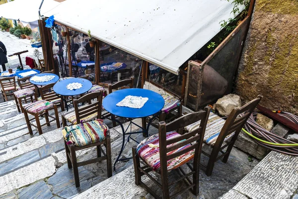 Bar in the Plaka neighborhood of Athens, Greece — Stock Photo, Image