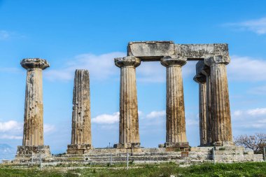 Antik corinth, Yunanistan ın Apollon Tapınağı