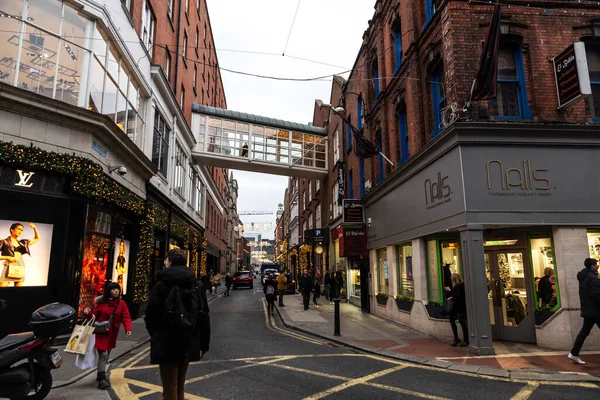 Dublin Ireland December 2019 Clarendon Shopping Street Luxury Shops People — Stock Photo, Image