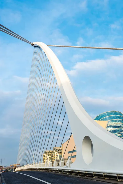 Dublín Irlanda Enero 2020 Samuel Beckett Bridge Diseñado Por Arquitecto — Foto de Stock