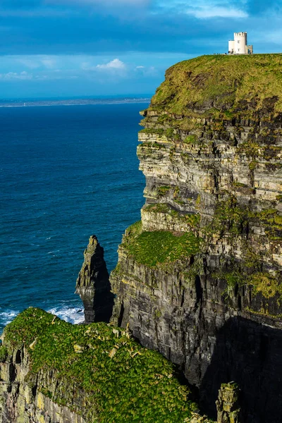 Briens Tower Markiert Den Höchsten Punkt Der Cliffs Moher Meeresklippen — Stockfoto