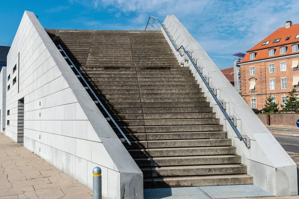 Escaleras Del Edificio Black Diamond Moderno Edificio Oficinas Copenhague Dinamarca — Foto de Stock
