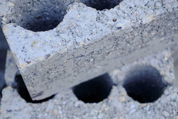 Bir ev inşa için tuğla