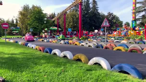 Petersburg Oroszország Augusztus 2019 Children Gokart Lányok Lovagolni Egy Rózsaszín — Stock videók