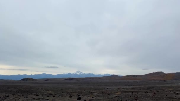 Lavaebenen Mit Schwarzem Vulkanischen Sand Und Steinen Verbrannte Erde Weltraumlandschaften — Stockvideo