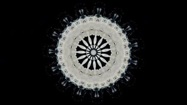 Ayın doğuşu. Huzurlu ve rahatlatıcı bir ruh hali. Gizemli mandala. Meditasyon geçmişi. Sanat, mistisizm ve kaleydoskop. İpliklerin birbirine dokuması.