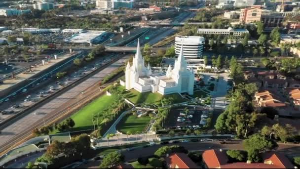Aerial Gereja Yesus Kristus dari Orang-orang Suci Zaman Akhir, Kuil San Diego — Stok Video