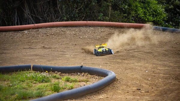 Corridas Buggy Elétrico Amarelo Uma Pista Livre Offroad — Fotografia de Stock