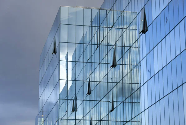 Absztrakt Kilátás Üveg Hatálya Alá Tartozó Modern Épületben Található Belvárosi — Stock Fotó